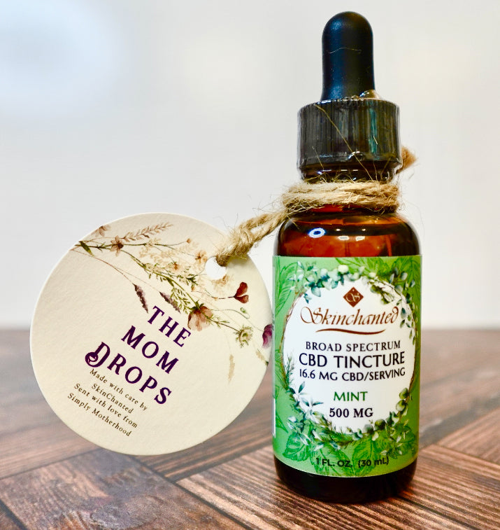 Broad spectrum 500mg cbd tincture in mint flavor. The Mom Drops are a Simply Motherhood favorite!